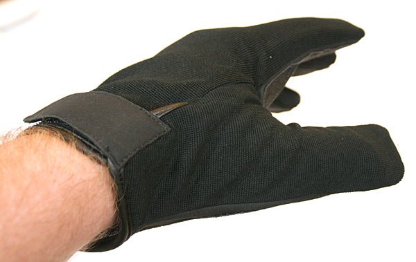 Ares cut resistant gloves