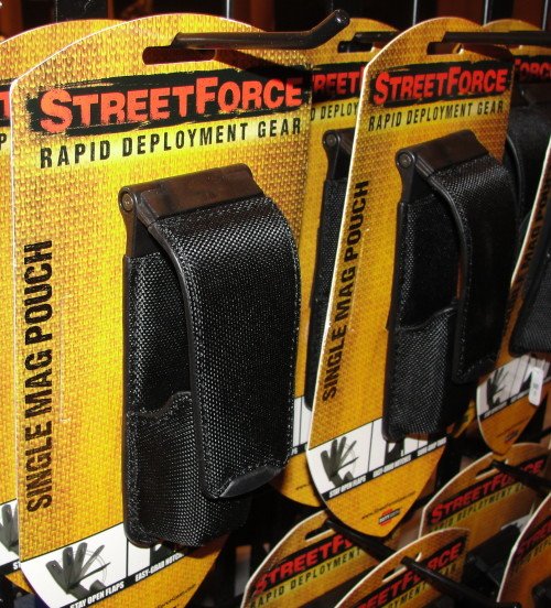 Closing the Street Force Gear flaps is easy with the guiding magnet ramp.