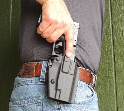 With the GLS locking lever disengaged the pistol can be withdrawn with ease.