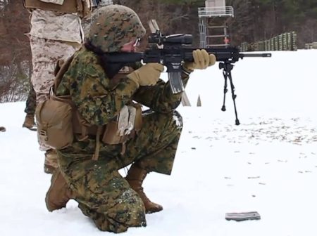 The HK 416 is designed to work in extreme conditions (photo by Marines).